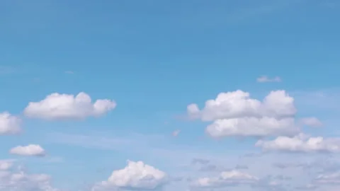 Blue sky with white clouds moving Stock-Footage 198566942