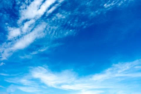 Blue sky with white clouds Foto stock
