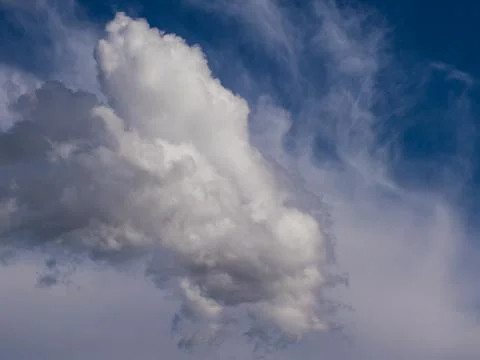 Blue sky with white clouds Foto stock