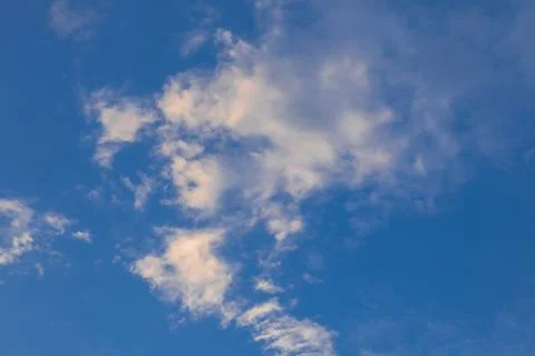 Blue Sky with White Clouds Fotos de archivo