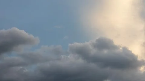 Blue Sky with Wispy Clouds Foto stock