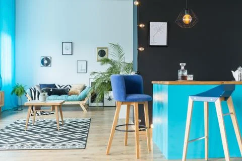 Blue suede bar stools Stock-Fotos