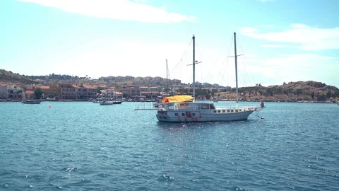 Blue Voyage 動画素材 124732517