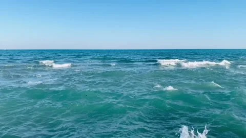 Blue water waves surface, beautiful background with copy space. Fresh drinking w Vídeo Stock 166378327