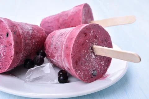 Blueberry, blackcurrant popsicles 写真素材