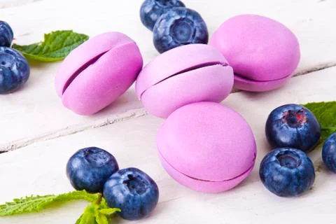 Blueberry macarons Foto stock