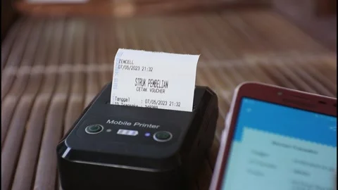 Bluetooth printer Stock Footage 240673182