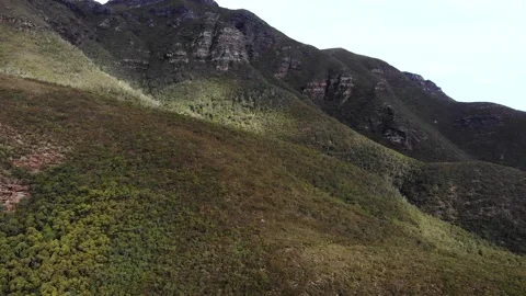 Bluff Knoll mountain in Stirling Range National Park, Western Australia. Stock Footage 131904330