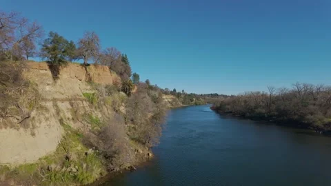 Bluff next to American river in winter Stock Footage 306161783