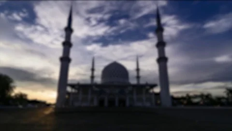 Blur 4k Time lapse footage of a sunset scene of Shah Alam Mosque Stock Footage 81096029