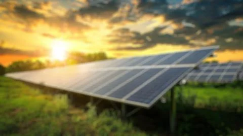 Blur background of solar station panel in the field. Electrical energy. Spate. Foto stock