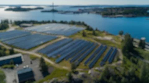 Blur background of solar station panel in the field. Electrical energy. Spate. Foto stock