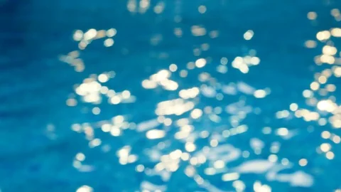 Blurred closeup of the ripples and reflection 库存影片 110469070