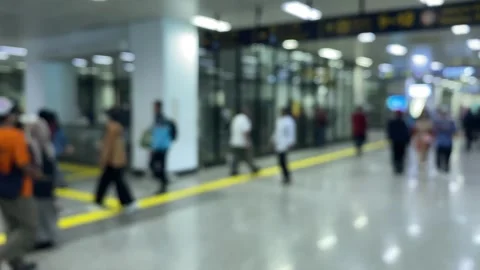 Blurred defocused crowd Vídeo Stock 332542184