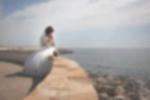 Blurred image of a wedding theme on the beach of the embankment of a young co Stock-Fotos