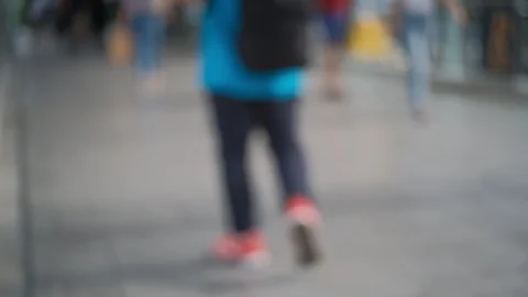 Blurred Reflection People moves through in city Out of focus. 動画素材 114145112