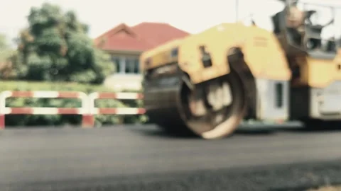 Blurred road roller 動画素材 338051702