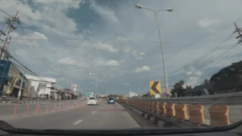Blurred traffic 库存影片 340485371