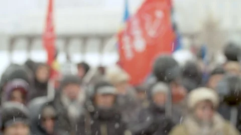 Blurry crowd on protest in Moscow Stock Footage 127692533