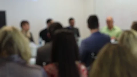Blurry meeting Video stock 106989267