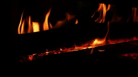 A blurry photo of a fire 库存影片 157867203