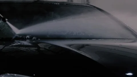 BMW 7 black washes with a pressure washer Vídeos de archivo 125868904