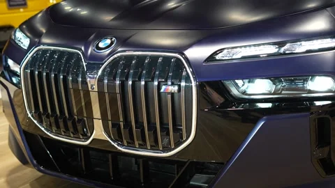 BMW Video stock 328865003