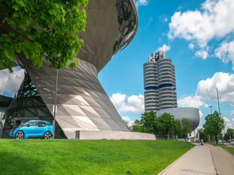BMW world Munich Hyperlapse video Video stock 75950984