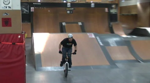 Bmx ramps  動画素材 378842