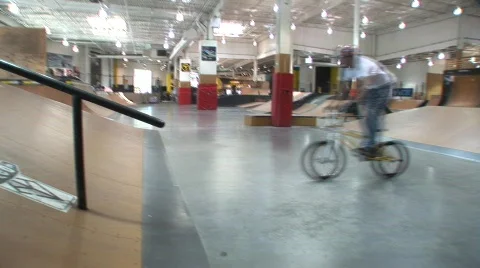 Bmx ramps  Vídeos de archivo 378852