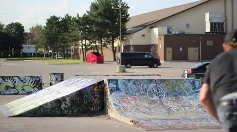 Bmx'er doing a 450 tailtap Stock Footage 8960019