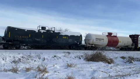 BNSF at Mud Bay Stock Footage 167782335