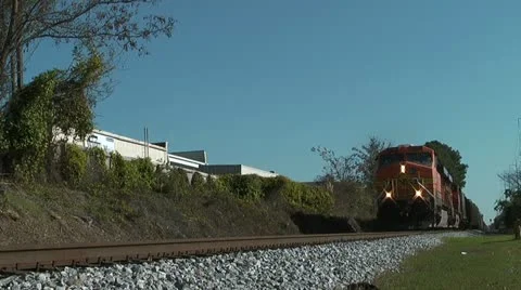 BNSF TRAIN PASSES LOW ANGLE Video stock 11146384