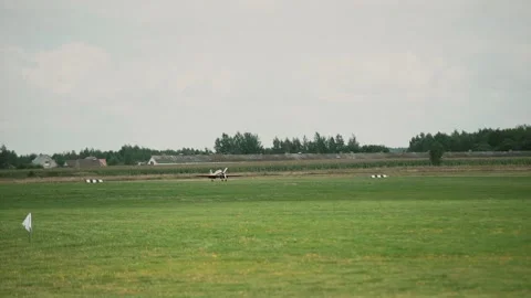 Boarding an airplane Stock-Footage 147715045
