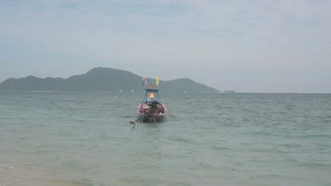 The boat anchored at the shore Stock Footage 86525196