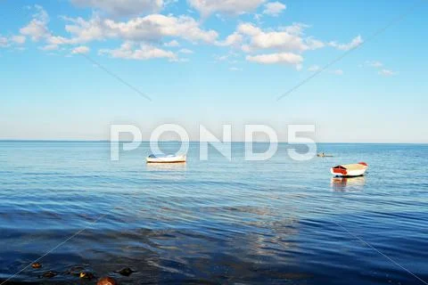 Boat and water Stock Photos