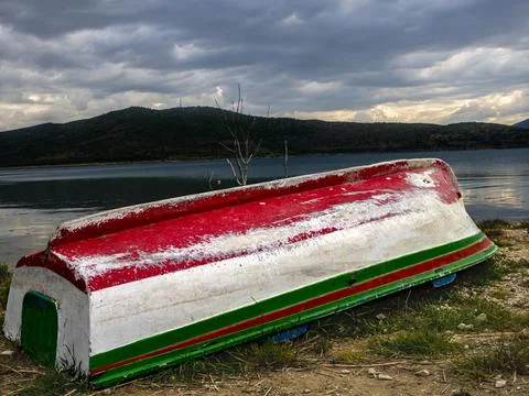 Boat on the beach Stockfoto's