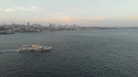 Boat on Bosfor Vidéo 260224147