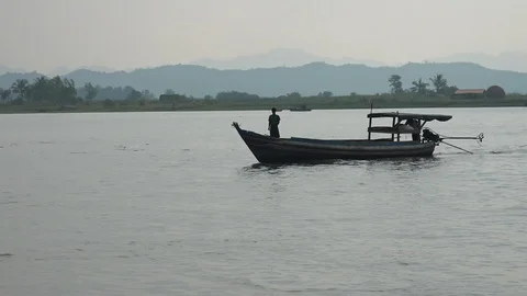 Boat On Burmese River 스톡 동영상 107217586