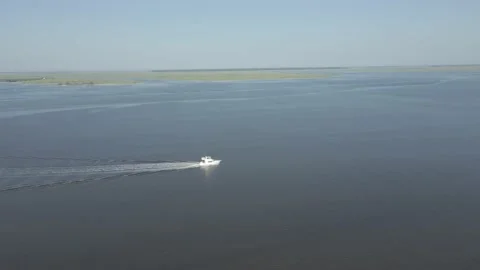 Boat Cruising in GA Video stock 163723751