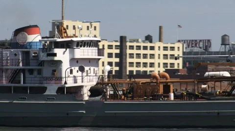 Boat In East River 2 Stock-Footage 112337