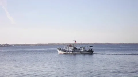 Boat floating on the river. Stock-Footage 66461946