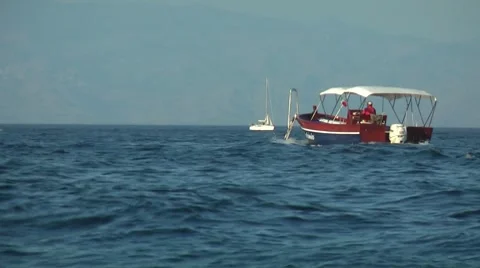 Boat Video stock 8835498