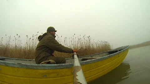 Boat Video stock 35921530