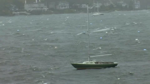 Boat in Harbor During Storm Vídeo Stock 12421385