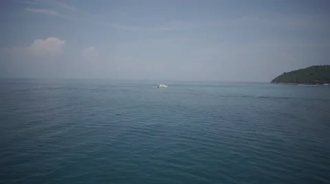 Boat to island 動画素材 41997936