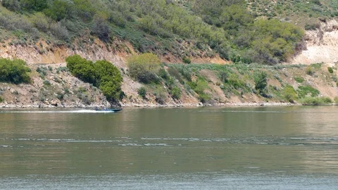 Boat on lake fast Video stock 89551774