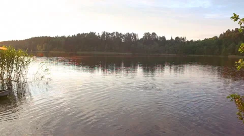 Boat on lake Stock-Footage 42254780