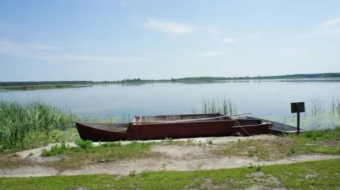 Boat in Lake Fotos de archivo
