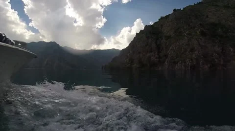 Boat in the lake, side view 動画素材 41454793